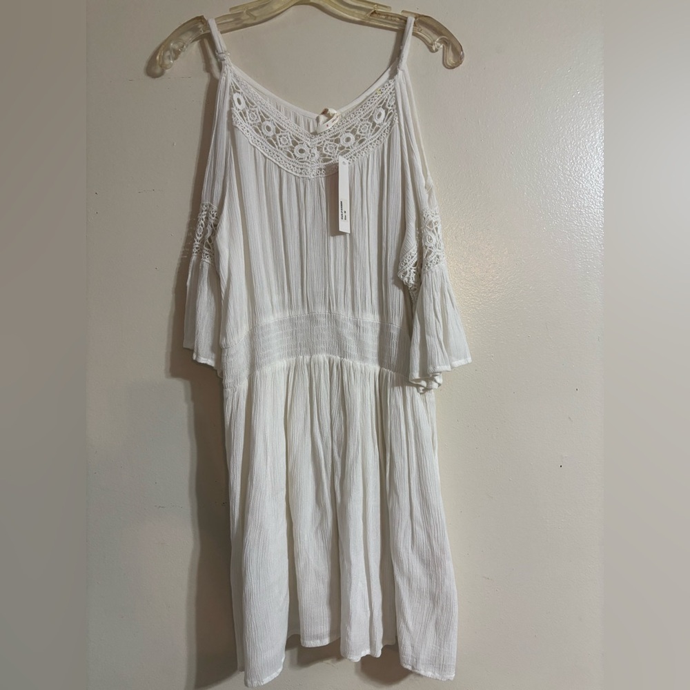 True Destiny White Spaghetti Strap off shoulders Lace Dress